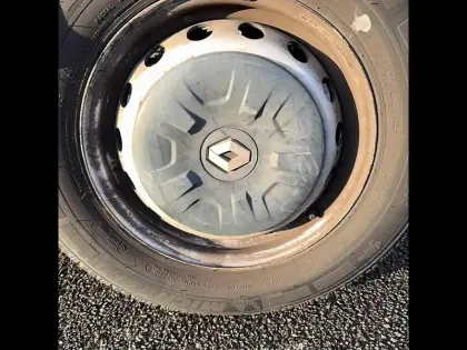 Photo 41 Renault Master  CC L2 3.5t 2.3 dCi 130 E6 BENNE