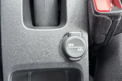 Photo 53 Citroën C3  Turbo 100 ch BVM6