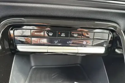 Photo 76 Citroën C3  Turbo 100 ch BVM6