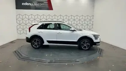 Photo 36 Kia Niro  1.6 GDi 129 ch HEV DCT6