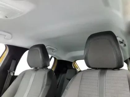 Photo 16 Peugeot 208  PureTech 100 S&S BVM6 Allure