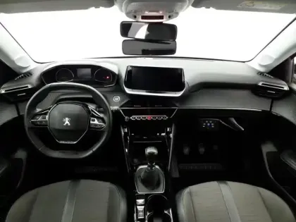 Photo 8 Peugeot 208  PureTech 100 S&S BVM6 Allure