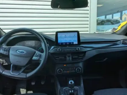 Photo 15 Ford Focus  1.0 EcoBoost 125ch ST-Line