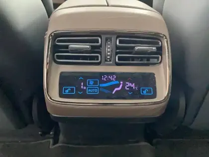 Photo 46 BYD Han  85 kWh 517ch