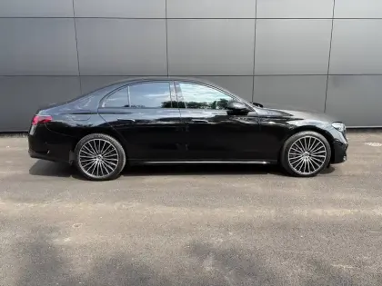 Photo 36 Mercedes Classe E  300 de Hybrid EQ 9G-Tronic