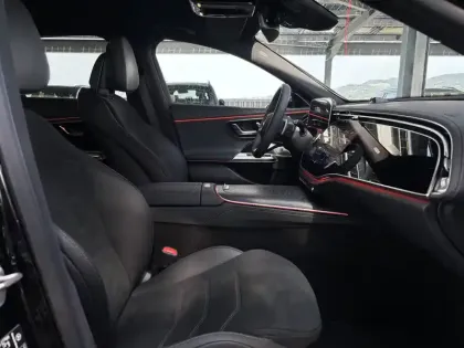 Photo 22 Mercedes Classe E  300 de Hybrid EQ 9G-Tronic