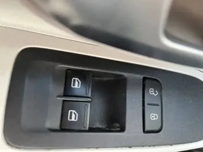 Photo 23 Volkswagen Up  1.0 65 BlueMotion Technology BVM5