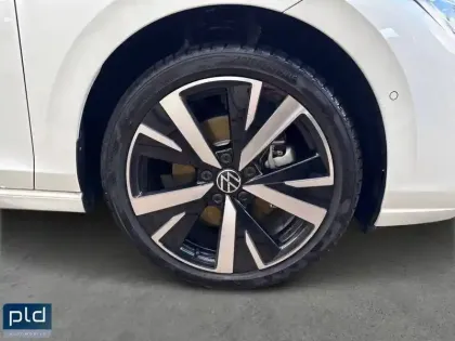 Photo 14 Volkswagen Golf  1.5 eHybrid 204 DSG6