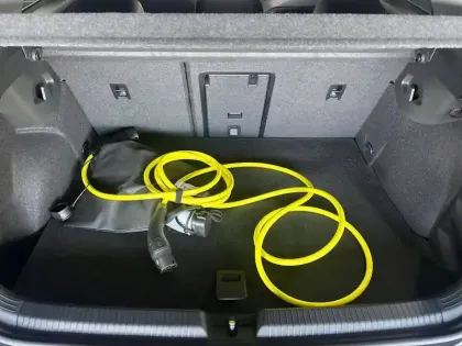 Photo 12 Volkswagen Golf  1.5 eHybrid 204 DSG6