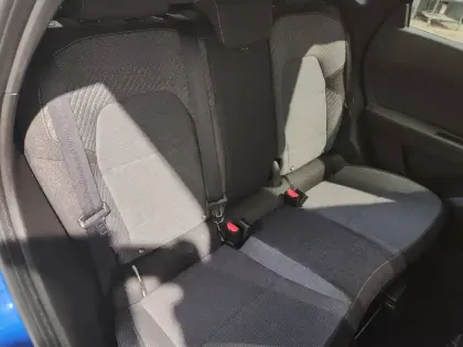 Photo 20 Renault Captur  E-Tech full hybrid 145 ch