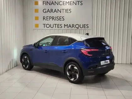 Photo 6 Renault Captur  E-Tech full hybrid 145 ch