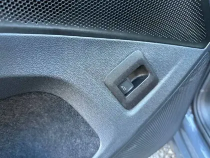 Photo 12 Volkswagen Tiguan  1.5 eTSI 131ch DSG7