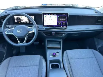 Photo 10 Volkswagen Tiguan  1.5 eTSI 131ch DSG7