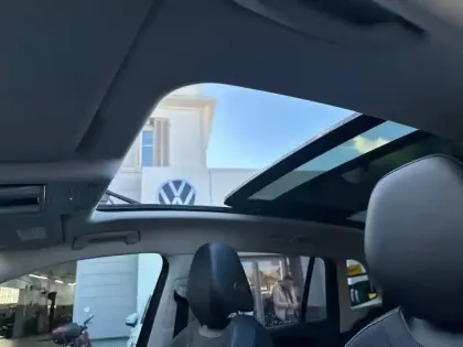 Photo 25 Volkswagen Tiguan  1.5 eTSI 131ch DSG7