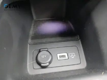 Photo 46 Peugeot 308  PHEV 225 e-EAT8