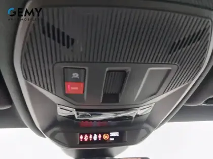 Photo 45 Peugeot 308  PHEV 225 e-EAT8