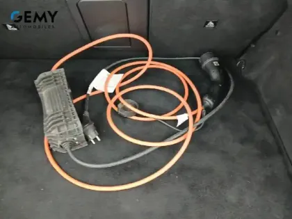 Photo 49 Peugeot 308  PHEV 225 e-EAT8