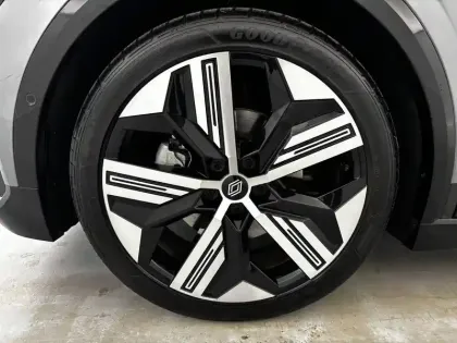 Photo 18 Renault Megane  E-Tech 220 ch autonomie confort GSR2