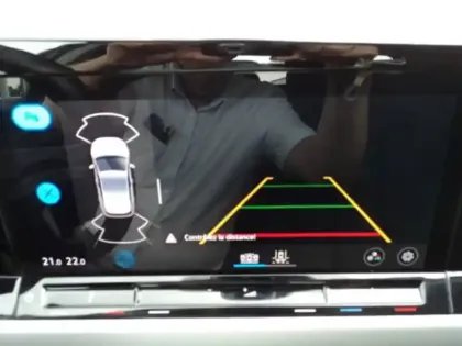 Photo 66 Volkswagen Golf  1.0 eTSI OPF 110 DSG7