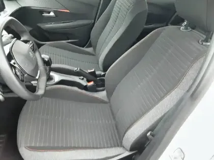 Photo 31 Peugeot 208  PureTech 75 S&S BVM5