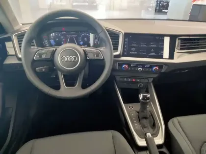 Photo 14 Audi A1  Sportback 25 TFSI 95 ch S tronic 7