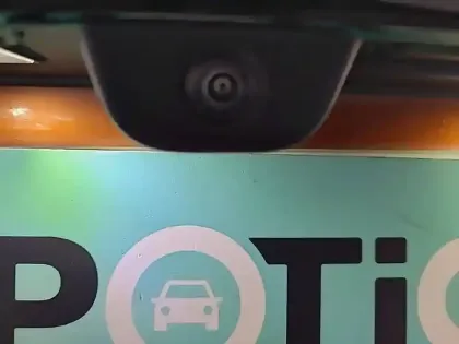 Photo 55 Citroën C4 e- 136 ch Automatique