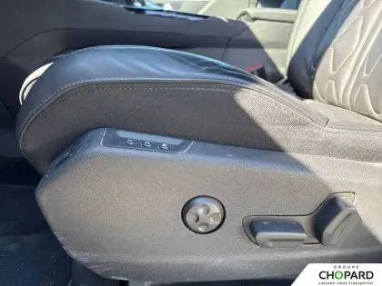 Photo 27 Peugeot 3008  Hybrid 225 e-EAT8