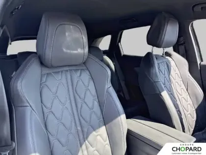 Photo 20 Peugeot 3008  Hybrid 225 e-EAT8