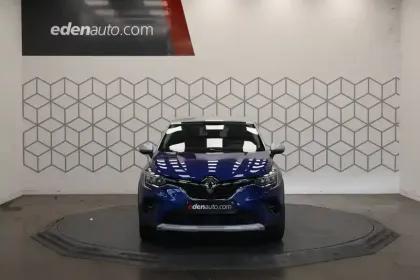 Photo 13 Renault Captur  E-Tech full hybrid 145