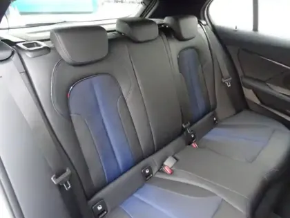 Photo 9 BMW Serie 1 Série 1 118iA 136ch M Sport DKG7