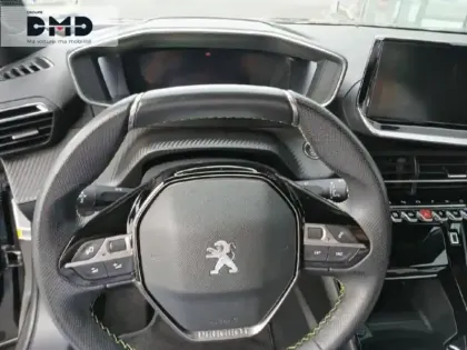 Photo 6 Peugeot 2008  1.5 BlueHDi 110ch S&S GT