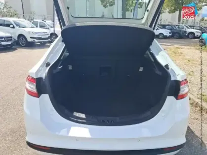 Photo 13 Ford Mondeo  1.0 EcoBoost 125ch Trend 5p GPS