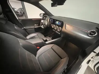 Photo 6 Mercedes Classe B 180 d AMG Line Edition Ed