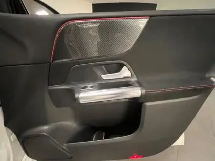 Photo 24 Mercedes Classe B 180 d AMG Line Edition Ed