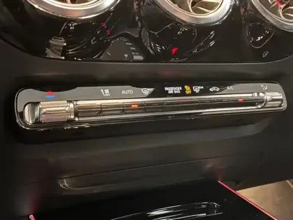 Photo 12 Mercedes Classe B 180 d AMG Line Edition Ed