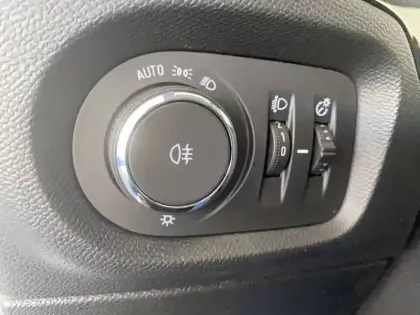 Photo 17 Opel Corsa  1.2 75 ch BVM5