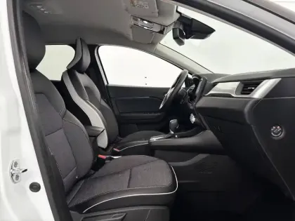 Photo 13 Renault Captur  E-Tech 145 - 21