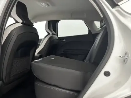 Photo 26 Renault Captur  E-Tech 145 - 21