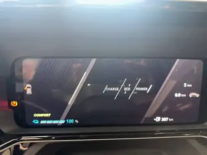 Photo 16 Renault 5 Renault  E-Tech Electrique 10 ch autonomie confort