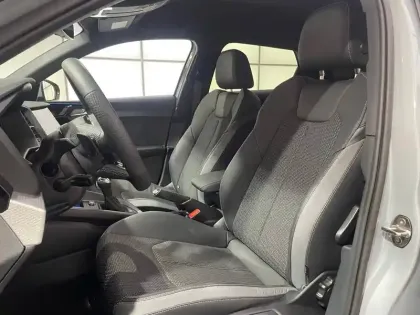 Photo 23 Audi A1  Sportback 30 TFSI 116 ch S tronic 7