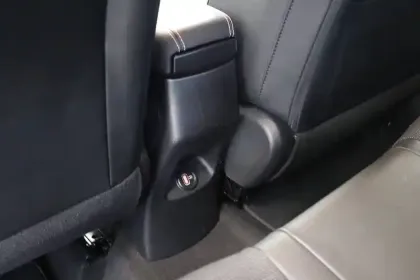 Photo 67 Kia Stonic  1.0 T-GDi 100 ch DCT7