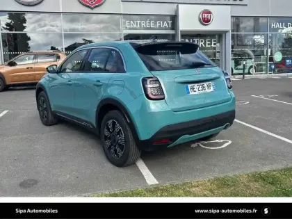 Photo 62 Fiat 600  T-Gen 3 1.2 Hybrid 110ch eDCT6