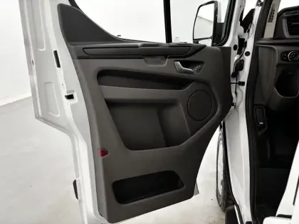 Photo 38 Ford Transit  CUSTOM FOURGON 300 L2H1 2.0 ECOBLUE 130 MHEV