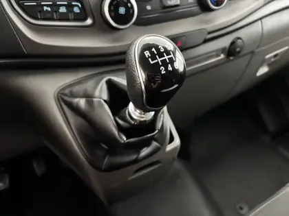 Photo 57 Ford Transit  CUSTOM FOURGON 300 L2H1 2.0 ECOBLUE 130 MHEV