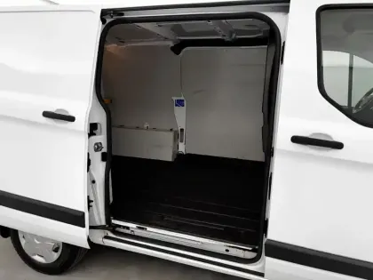 Photo 37 Ford Transit  CUSTOM FOURGON 300 L2H1 2.0 ECOBLUE 130 MHEV