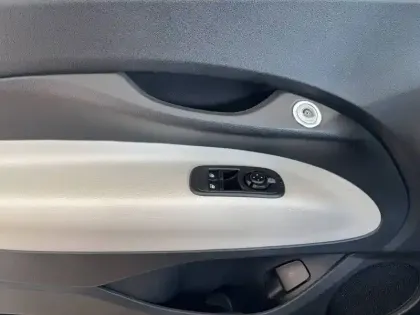 Photo 43 Fiat 500  3+1 e 118 ch