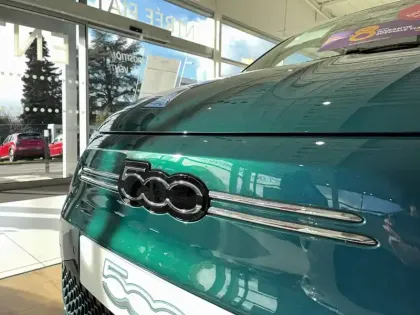 Photo 14 Fiat 500  3+1 e 118 ch