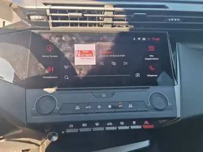 Photo 16 Peugeot 308  BlueHDi 130ch S&S BVM6