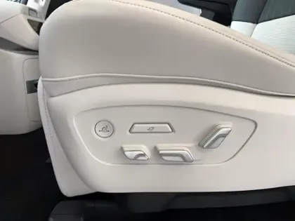 Photo 23 Hyundai Ioniq 9  110 kWh - 428 ch HTRAC Performance