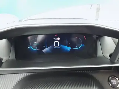 Photo 9 Peugeot 208  PureTech 100 S&S BVM6